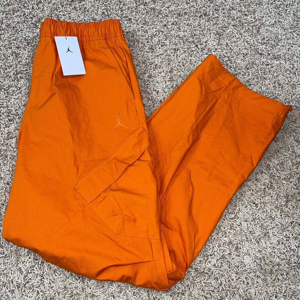 Jordan Flight Men’s Utility Pants Joggers Orange HV0530-805, Size Medium (New)